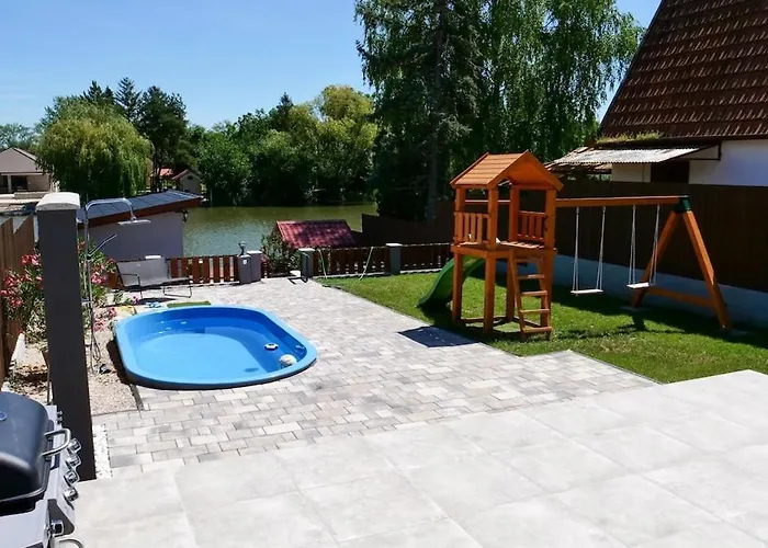 בית נופש Garden Vendeghaz Békésszentandrás