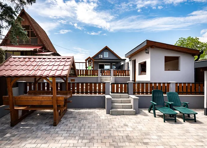 Garden Vendeghaz Holiday home